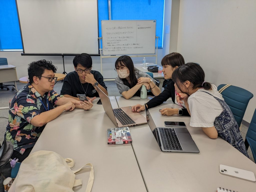 Fourth training for planning the World Uchinanchu day Worldwide